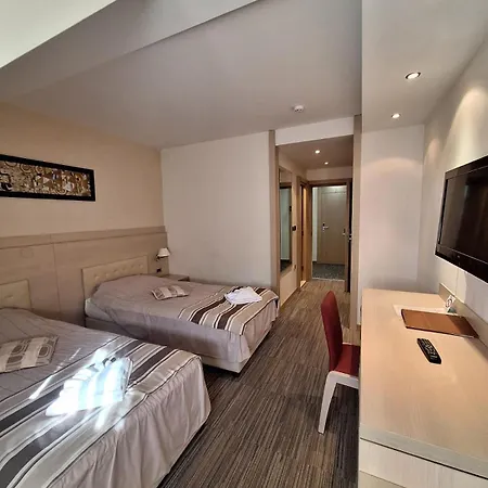 Angella Konaci 아파트